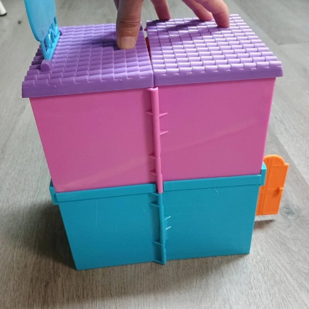 Polly Pocket 2000s Polly Hotel And Extra Playset No Accessories